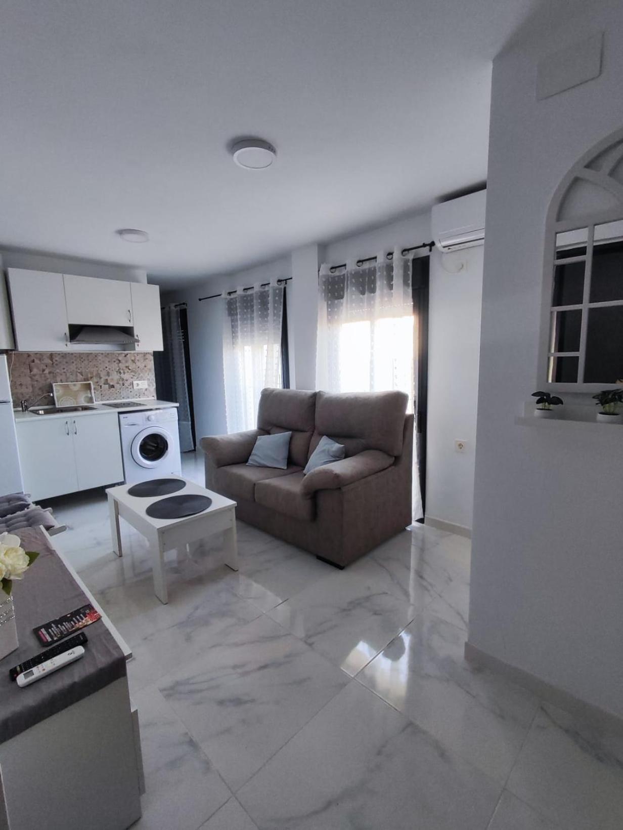 Apartment Con Solera